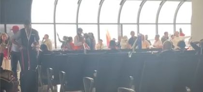 Imagen de  Molestia entre pasajeros de Arajet por demoras en vuelo Rionegro-Punta Cana, ¿Qué pasó?