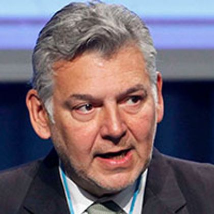 Piensan en Cabal para la Presidencia