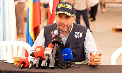Alcaldía de Cali y aseguradoras coordinan atención a afectados por el sismo