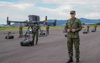 Imagen de  Colombia iniciará pruebas de escudo antidrones contra ataques de grupos armados ilegales