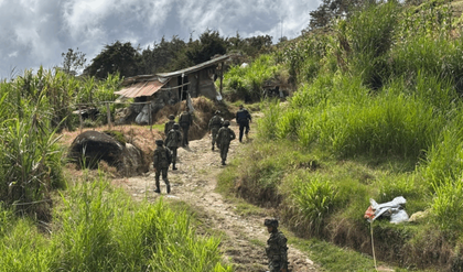 Imagen de Más de dos kilómetros de placa huella conectarán las veredas de El Santuario