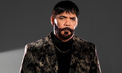 Willie González revive un clásico eterno y reafirma su legado con “Paso la vida pensando”