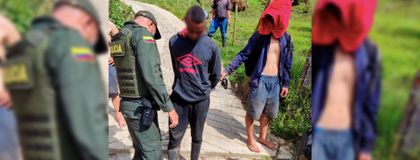 Imagen de Comunidad acorraló, golpeó y entregó a presuntos ladrones en El Santuario