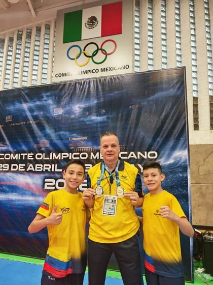 Imagen de  Siete karatecas de Marinilla ganan medallas en torneo internacional en México