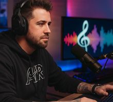 Auronplay, reconocido streamer español, causa furor por compartir su gusto por canción del Grupo Niche