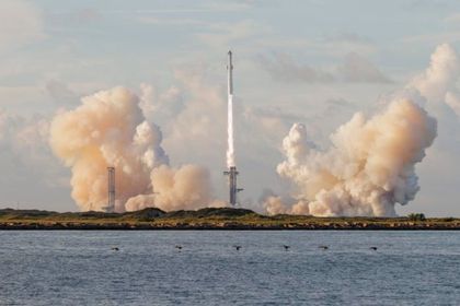 Imagen de  SpaceX logra el hito de poner en la órbita terrestre su enorme Starship