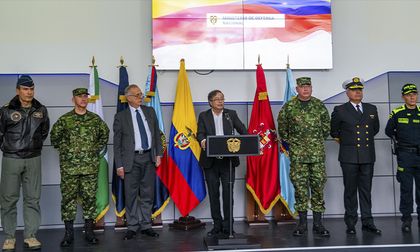Petro presentó nueva cúpula militar