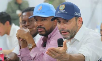 Alcaldía de Cali asumirá la reconstrucción de las torres de Chiminangos afectadas por el terremoto