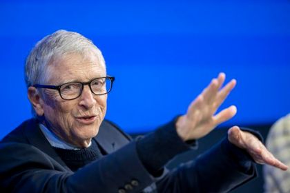 Imagen de Bill Gates sugiere ralentizar el desarrollo de la IA ante un riesgo de avance «dramático»