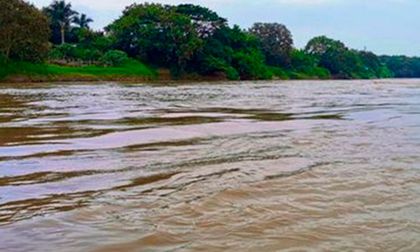 Río Cauca en alerta naranja en Cali: activan vigilancia y recorridos en zonas aledañas