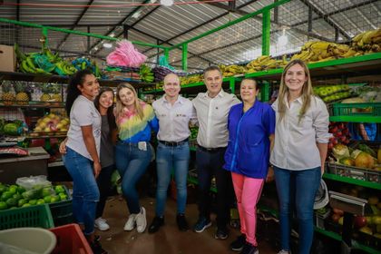 Imagen de «Será referente en Antioquia»: Aníbal Gaviria conoció avances de la nueva Plaza de Mercado de La Ceja