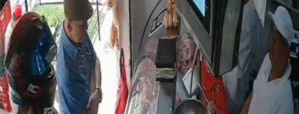 Imagen de  Un hombre fue asesinado mientras atendía en una carnicería en Caldas, su compañero no dejó escapar al homicida