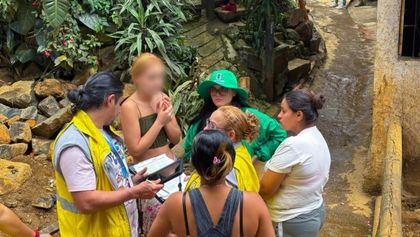 Imagen de Finalizó la evacuación de las 73 familias en Manrique que estaban ubicadas en una zona de alto riesgo