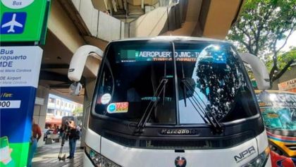 Imagen de  Bus de Medellín al aeropuerto José María Córdova actualizó su tarifa y ahora cuesta $20 000 pesos