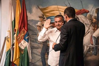 Imagen de  Autoridades continúan buscando a concejal de El Santuario investigado por presunto abuso sexual