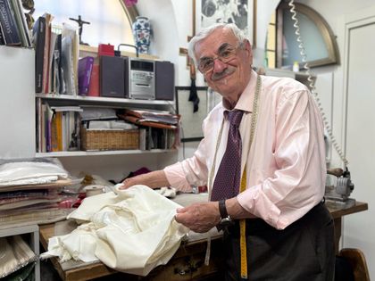 Imagen de  Mancinelli, el sastre que viste a los papas, ya se prepara para el sucesor de Francisco