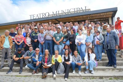 Imagen de  En El Retiro, alcalde y maestros se unen en la prohibición de vapeadores en instituciones educativas