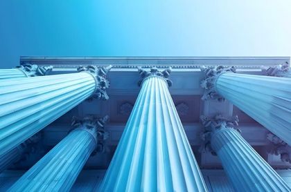 Los deberes para el Estado de derecho: más transparencia y vigilancia constante de la sociedad civil