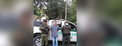Imagen de  Sujeto que pretendía hurtar en una finca de Rionegro fue capturado con licor y elementos tecnológicos