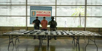 Imagen de  Capturaron a hombre con estupefacientes y proveedores para fusil que venían del Cauca para las disidencias en Antioquia