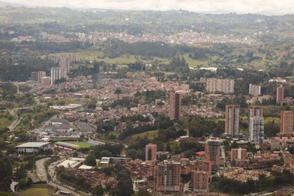 Imagen de  Crecimiento urbano en el Oriente: ¿desarrollo urbano y bienestar para su población?