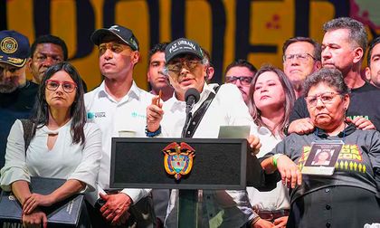 Críticas contra el gobierno Petro por suspensión de capturas de cabecillas