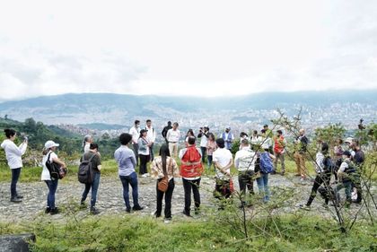 Imagen de  Reactivan búsqueda de desaparecidos de la Operación Orión en la Comuna 13 de Medellín