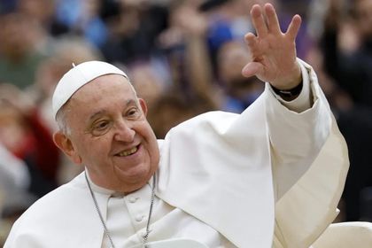 Imagen de  Revelan texto inédito del papa Francisco tras su fallecimiento: Un legado sobre el amor