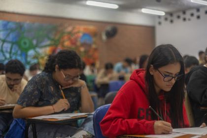 Imagen de  UdeA supera los 35 000 aspirantes y marca récord en regiones: así avanza la admisión para el 2027-1