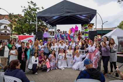 Imagen de  Agenda por los derechos de las mujeres en Guarne incluyó empleo, emprendimiento y reunió a más de 500 participantes