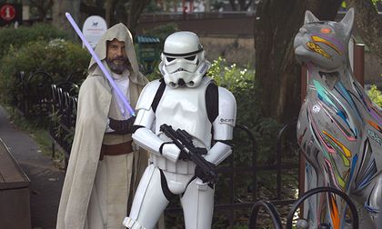 Cali se convierte en una galaxia muy, muy lejana para celebrar el Día de Star Wars