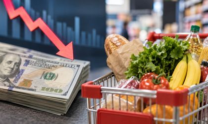 El dólar ha caído 18 %, pero los precios no bajan al mismo ritmo