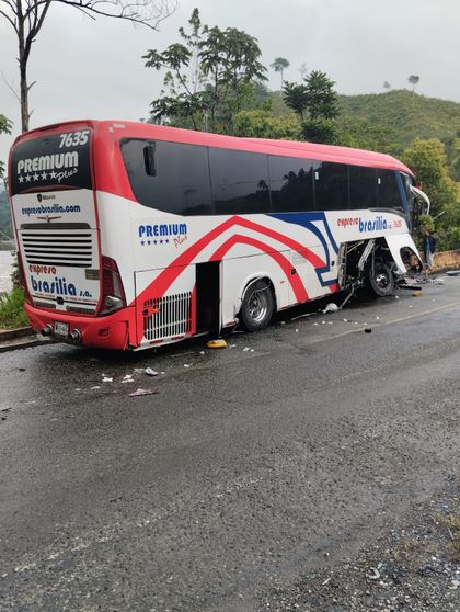 Imagen de Precaución conductores: la Autopista, en San Luis, presenta derrames de aceite por accidente de tránsito
