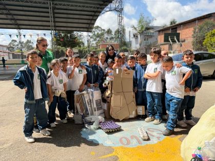 Imagen de  Campaña SeparArte recolecta 130 kilos en escuela de Guarne