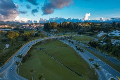 Imagen de  Gobernación de Antioquia y Alcaldías apoyarán transición en vías del Oriente tras salida de Devimed
