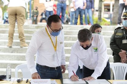 ¿Por qué el Gobernador (e) de Antioquia visitó El Carmen de Viboral?