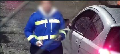 Imagen de Autoridades de El Carmen abrieron investigación contra una agente de tránsito que habría recibido un soborno