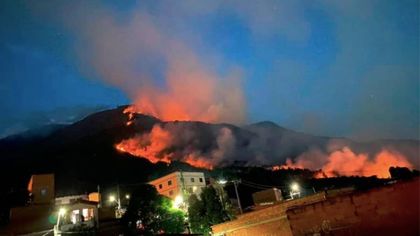Imagen de Denuncian que incendios en el cerro Quitasol en Bello han sido provocados por grupos ilegales para lotear terrenos