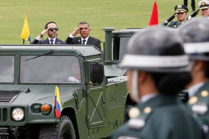 Imagen de  De la Espriella pide a nueva cúpula militar recuperar seguridad y combatir grupos armados