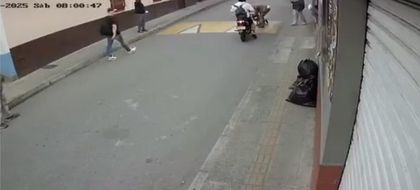 Imagen de  Motociclista que atropelló a un menor en Guarne y huyó se presentó ante las autoridades: tiene 16 años