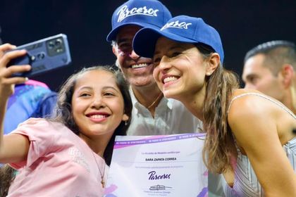 Imagen de  Más de 2800 jóvenes en Medellín se graduaron del programa Parceros