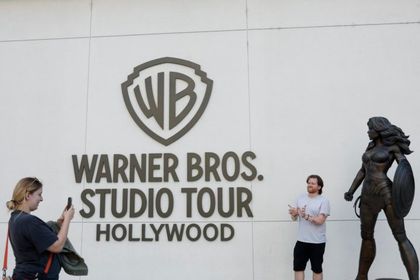 Imagen de Junta de accionistas de Warner Bros. aprueba el acuerdo de fusión con Paramount