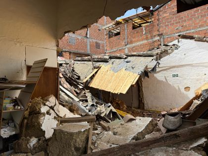 Imagen de  Tres inmuebles afectados en Rionegro por colapso de techo en una vivienda en remodelación