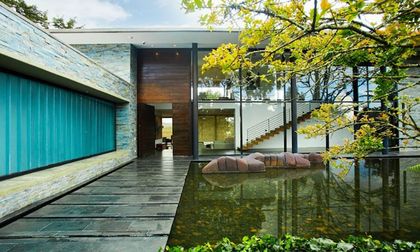 Juanes pone su casa en Airbnb