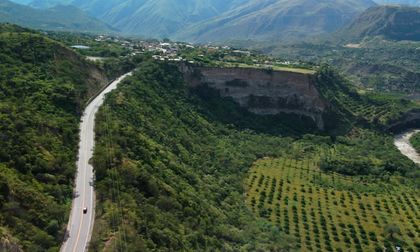 Roban camiones y niñera en la Panamericana