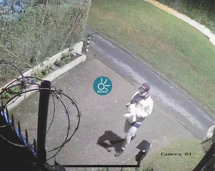 Imagen de En video quedó grabado el hombre que puso carta amenazante en casa del dueño de Águilas Doradas