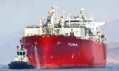 Unidad flotante se dirige a Buenaventura