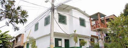 Imagen de  Programa “Rionegro en Buenas Manos” inauguró nueva casa comunal en el barrio La Esperanza