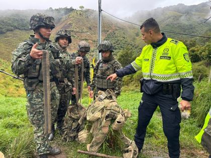 Imagen de Autoridades en Sonsón decomisaron caninos sin control y capturaron a un hombre con material de uso militar