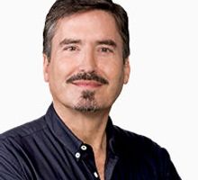 Santiago Castro: Hay un giro hacia la centro derecha